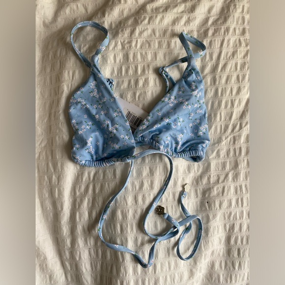 Dippin Daisy’s Cove Top - Picture 4 of 5